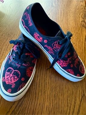 Vans Love You to Death Black Canvas Sneakers with Red Skull & Rose Print